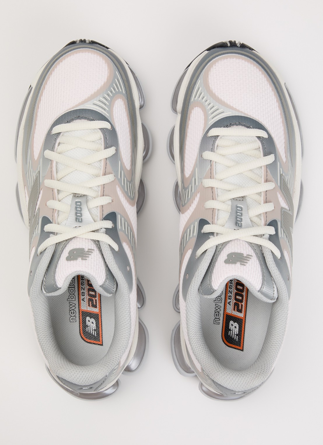 New Balance 2000 sneaker van mesh met logo - detail 3 lichtgrijs