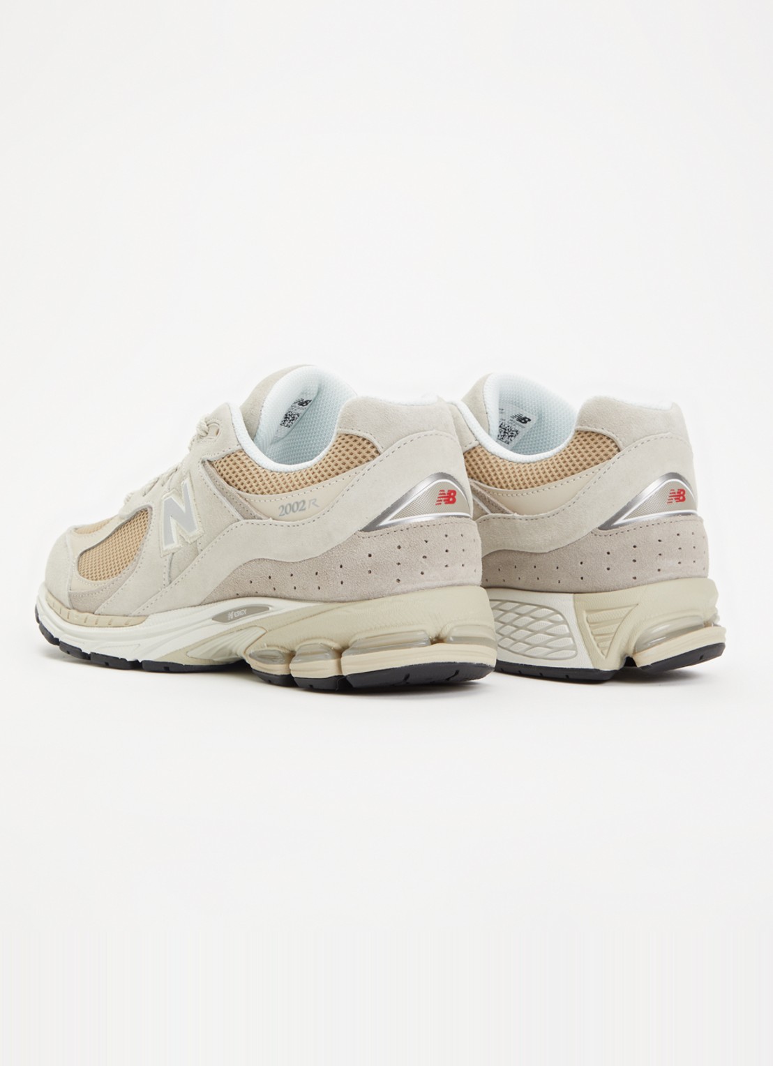 New Balance 2002 sneaker met suède details - achterkant 6 beige