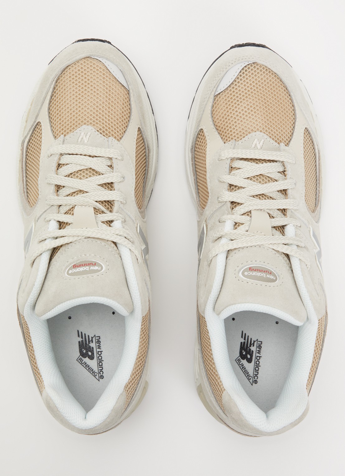 New Balance 2002 sneaker met suède details - detail 4 beige