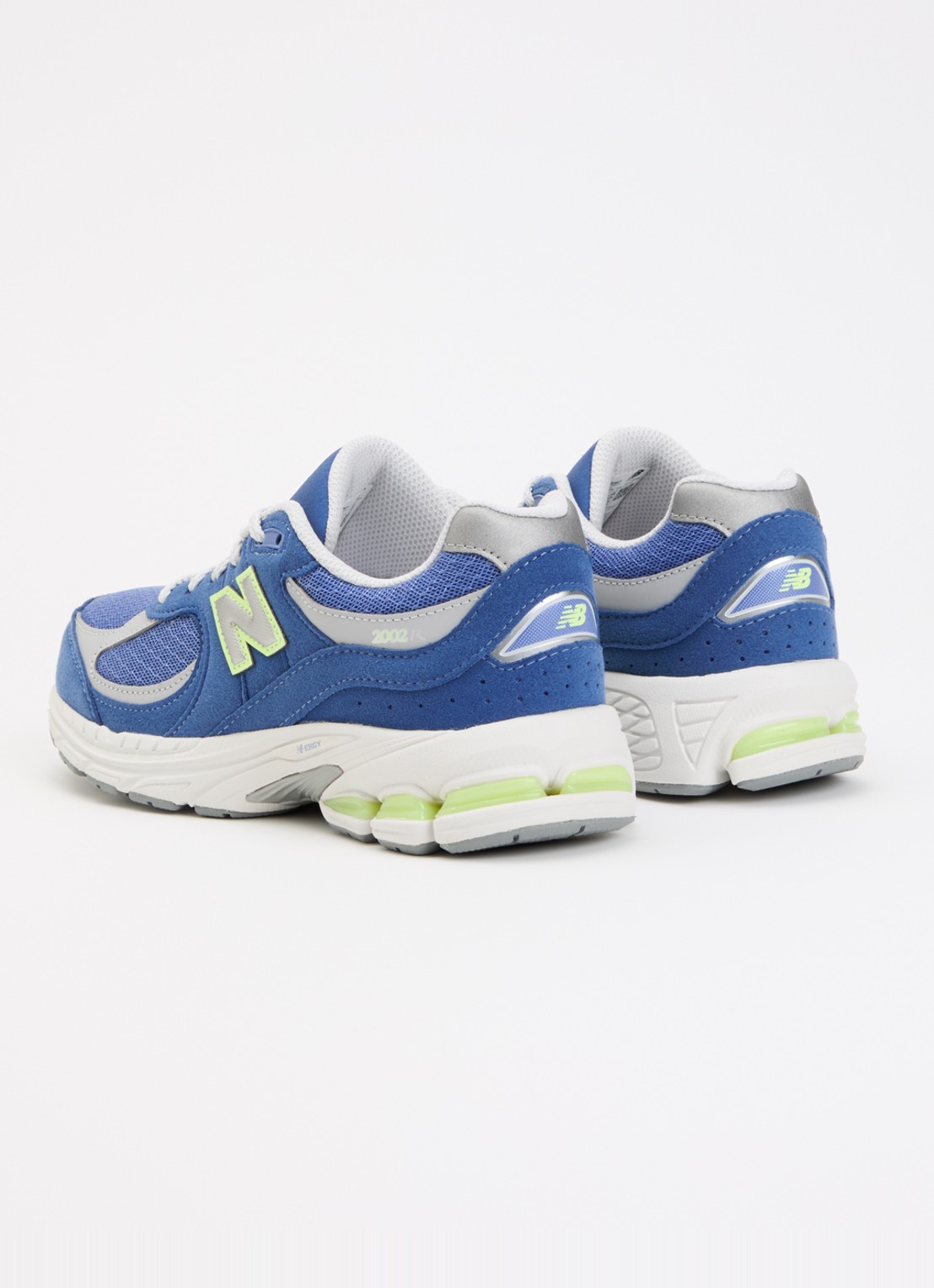 New Balance 2002R sneaker met mesh details - achterkant blauw