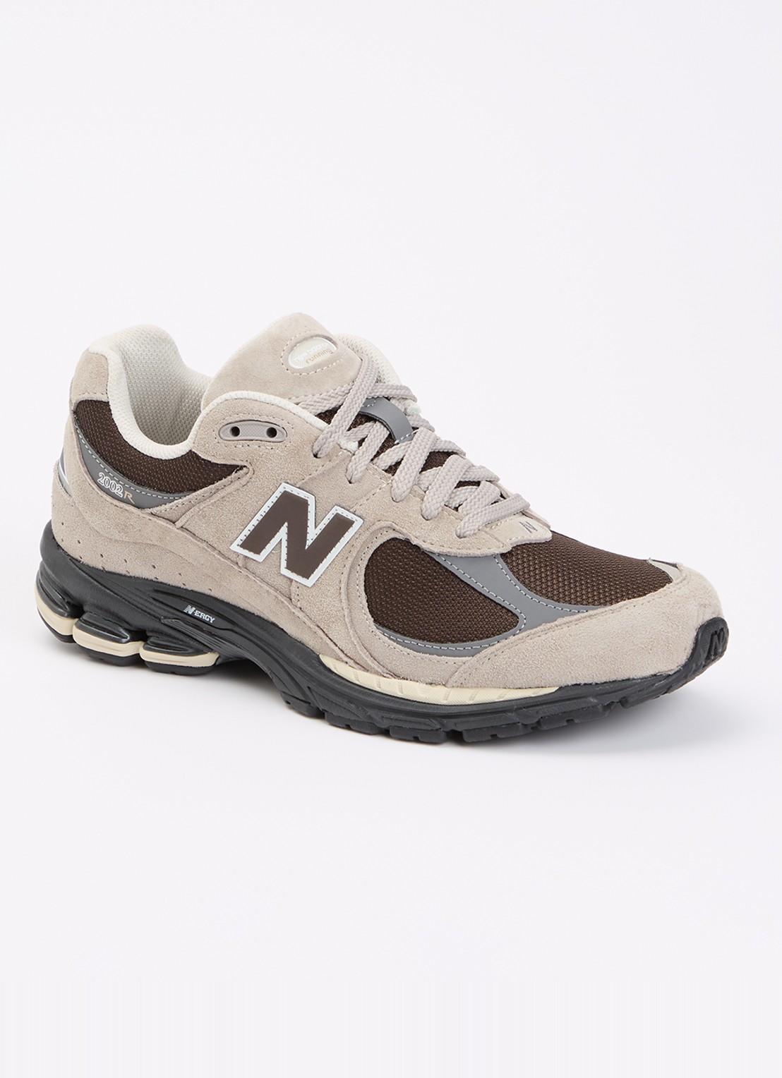 New Balance 2002R sneaker van suède met mesh details - voorkant 5 beige