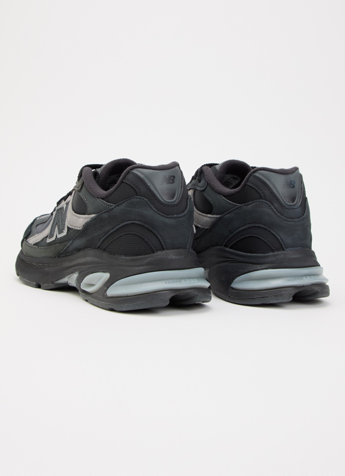 New Balance 2010 sneaker met mesh details - achterkant zwart