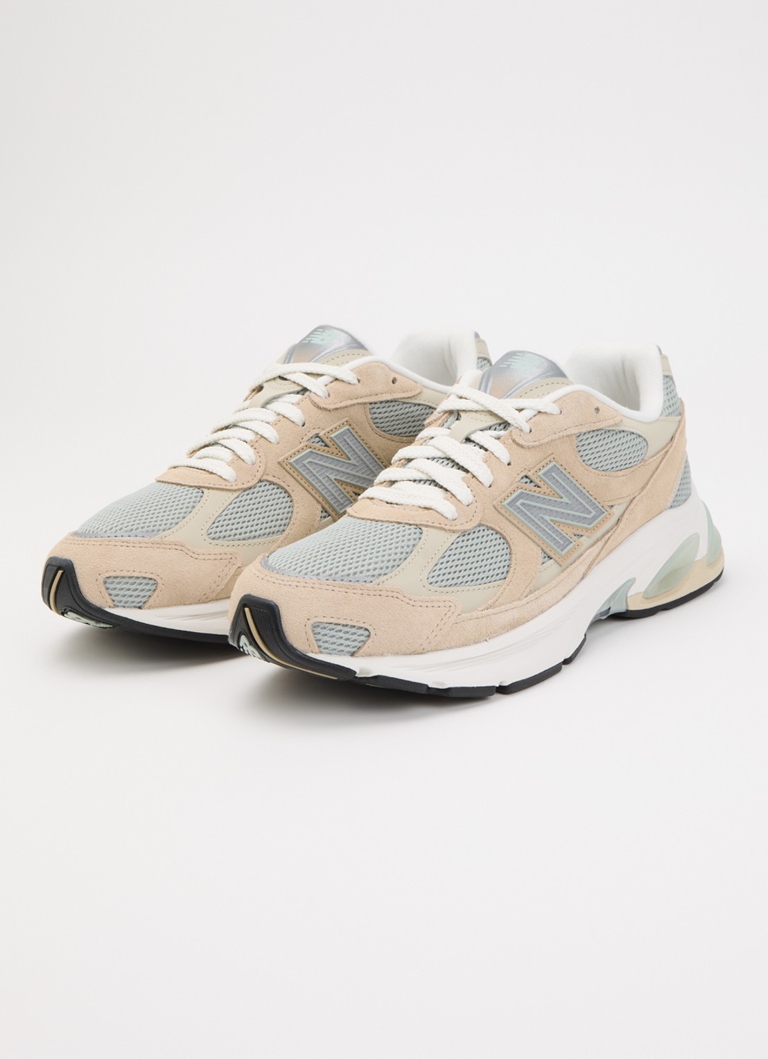 New Balance 2010 sneaker van met suède details - detail 4 beige