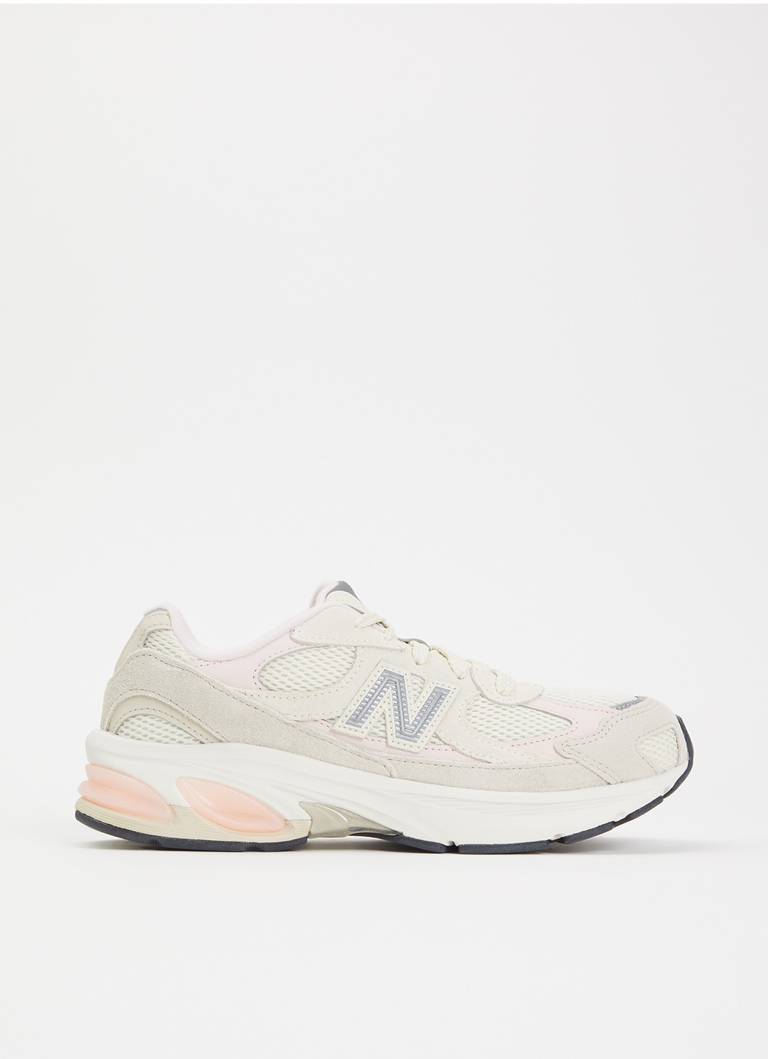 New Balance 2010 sneaker van suède met details van mesh - voorkant 3 lichtroze
