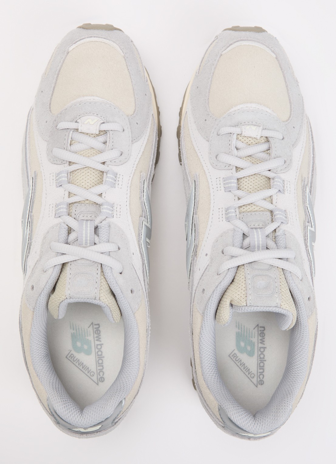 New Balance 204L sneaker met details van mesh - detail 3 lichtgrijs