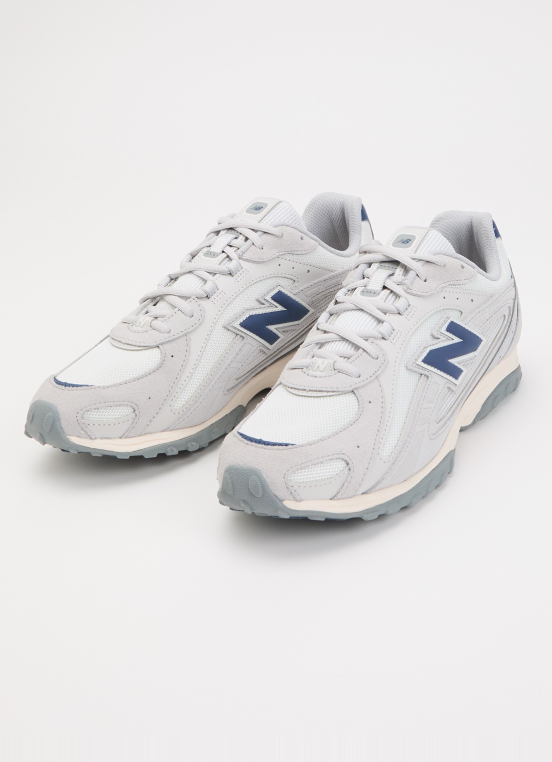 New Balance 204L sneaker met mesh details - detail 3 grijs