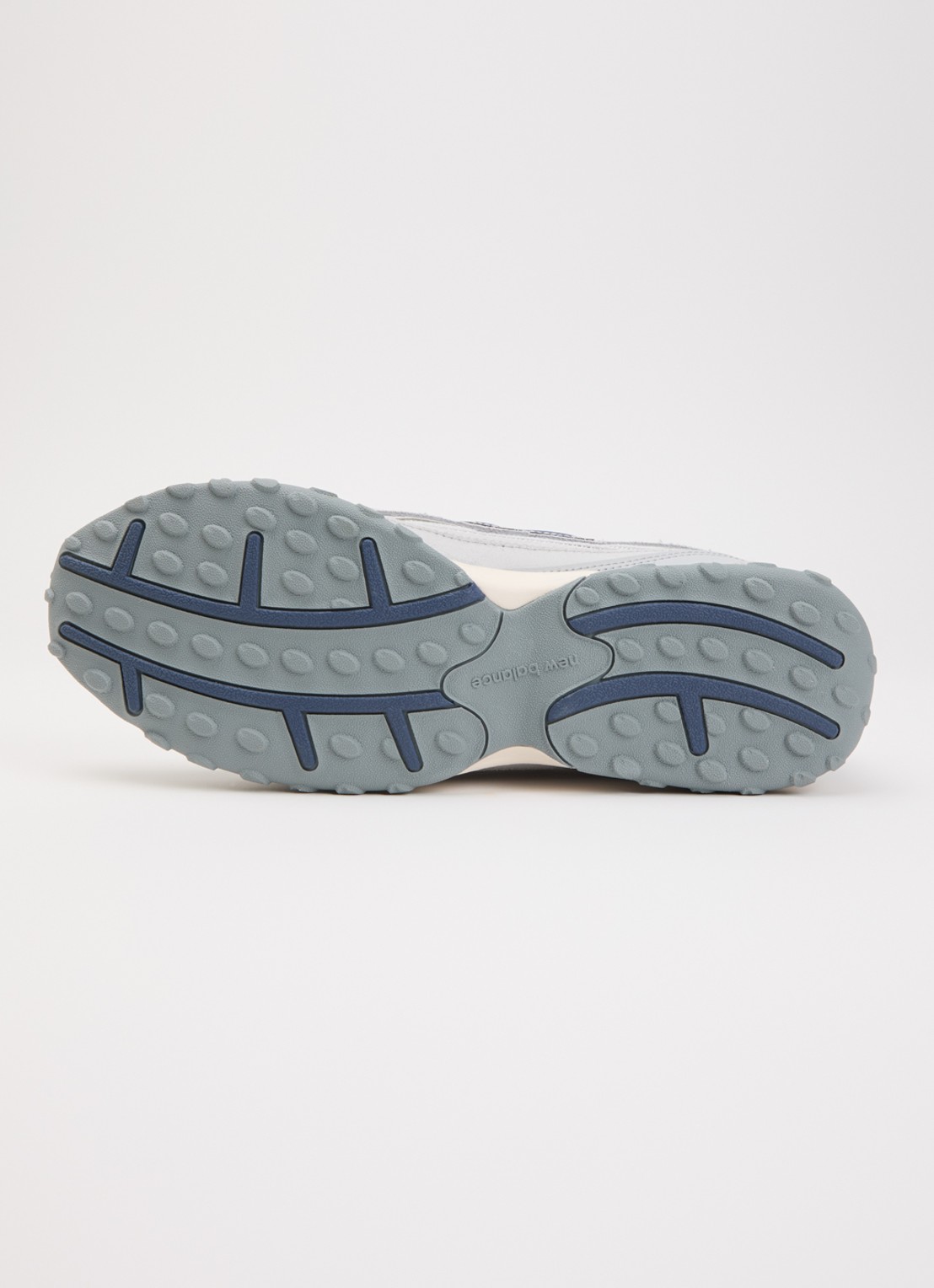 New Balance 204L sneaker met mesh details - detail 5 grijs
