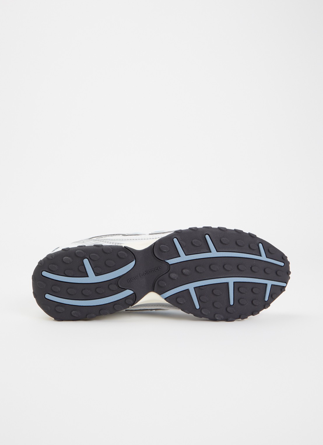 New Balance 204L sneaker met mesh details - detail 5 zilver