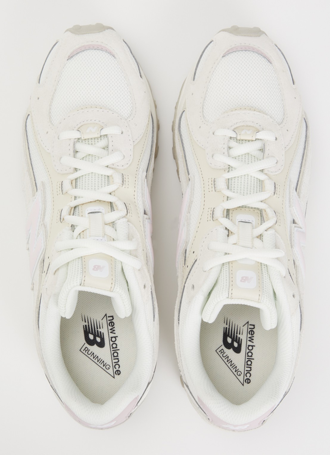 New Balance 204L sneaker van mesh met details van suède - detail 4 taupe