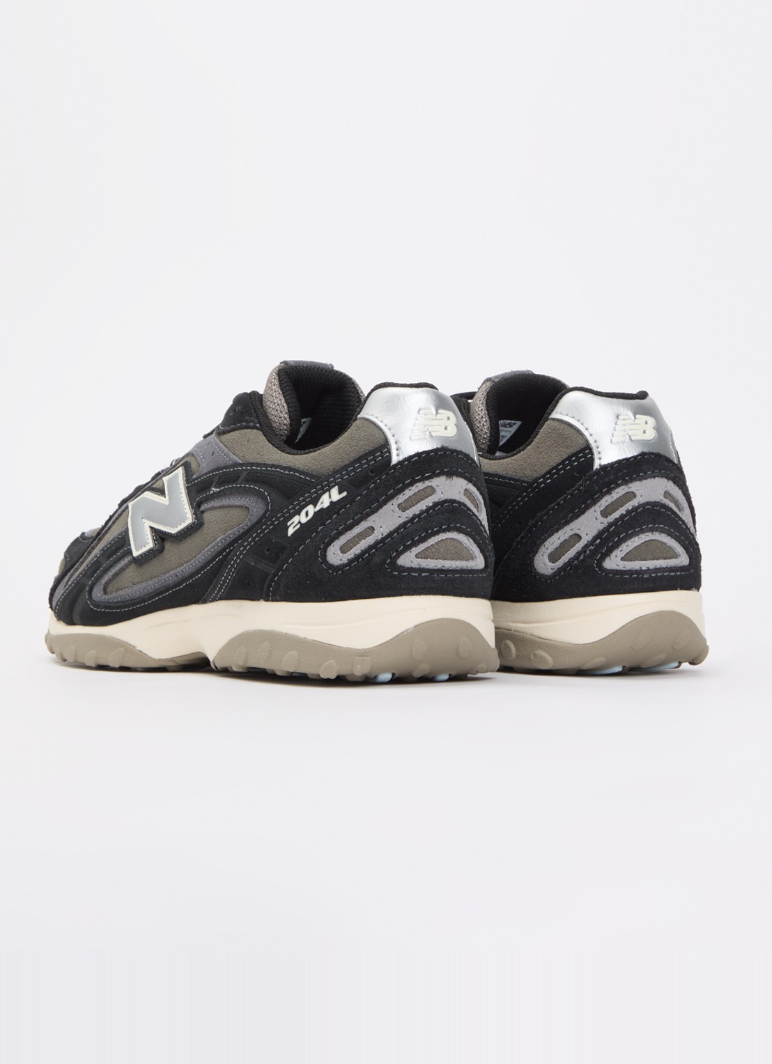 New Balance 204L sneaker van suède - achterkant 2 zwart