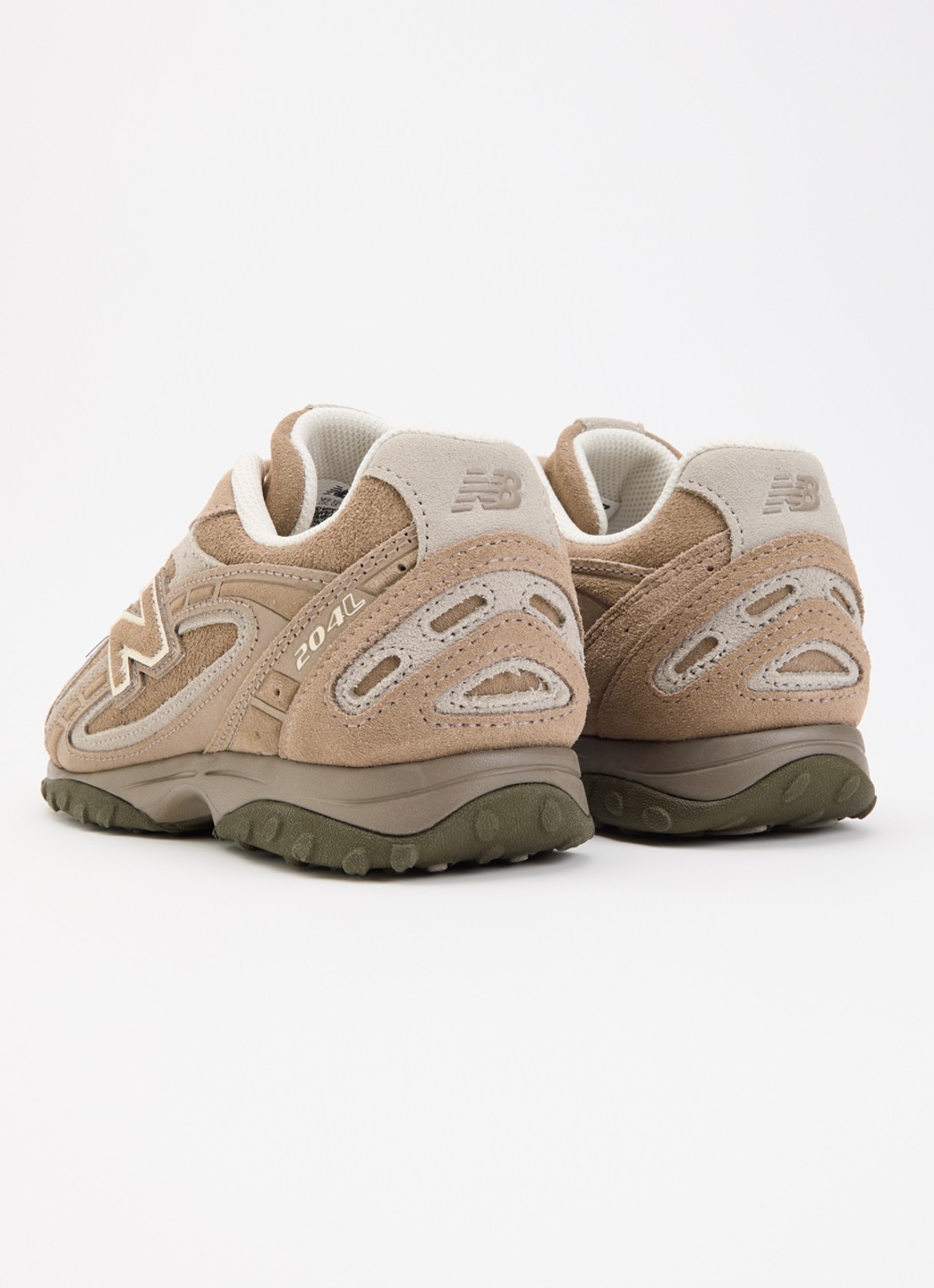 New Balance 204L sneaker van suède - achterkant 5 lichtbruin