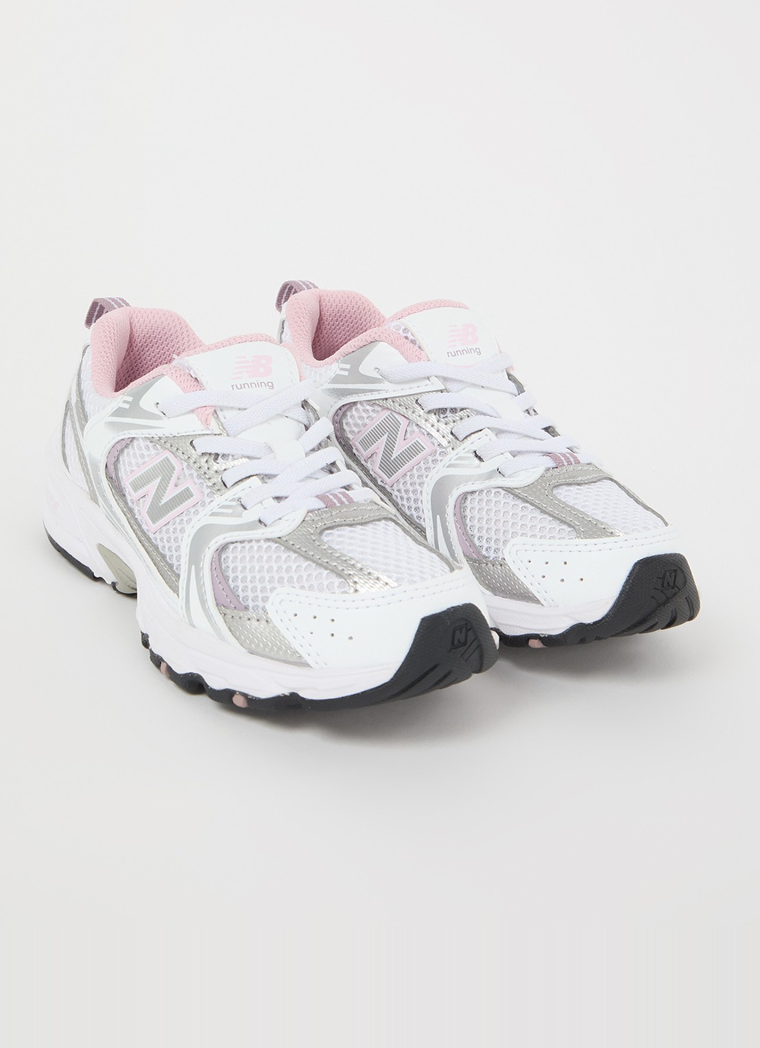 New Balance 530 sneaker met mesh details - voorkant 4 lichtroze
