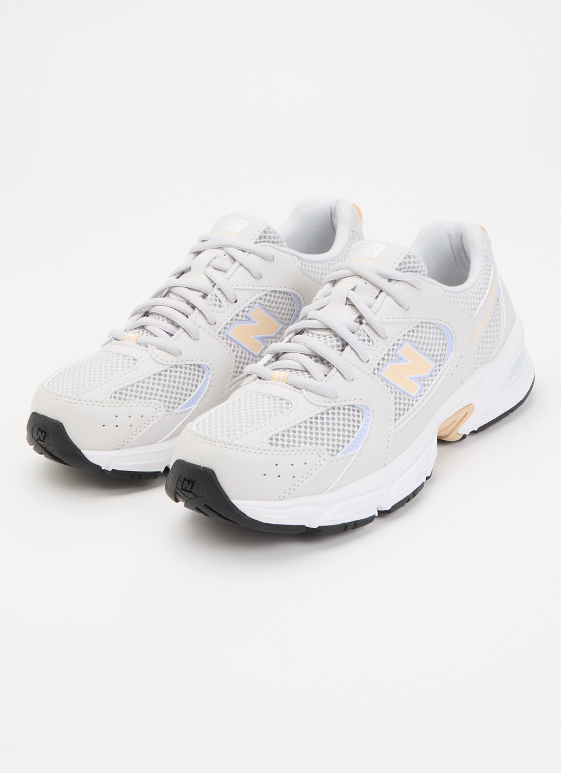 New Balance 530 sneaker met mesh details - voorkant 3 grijs