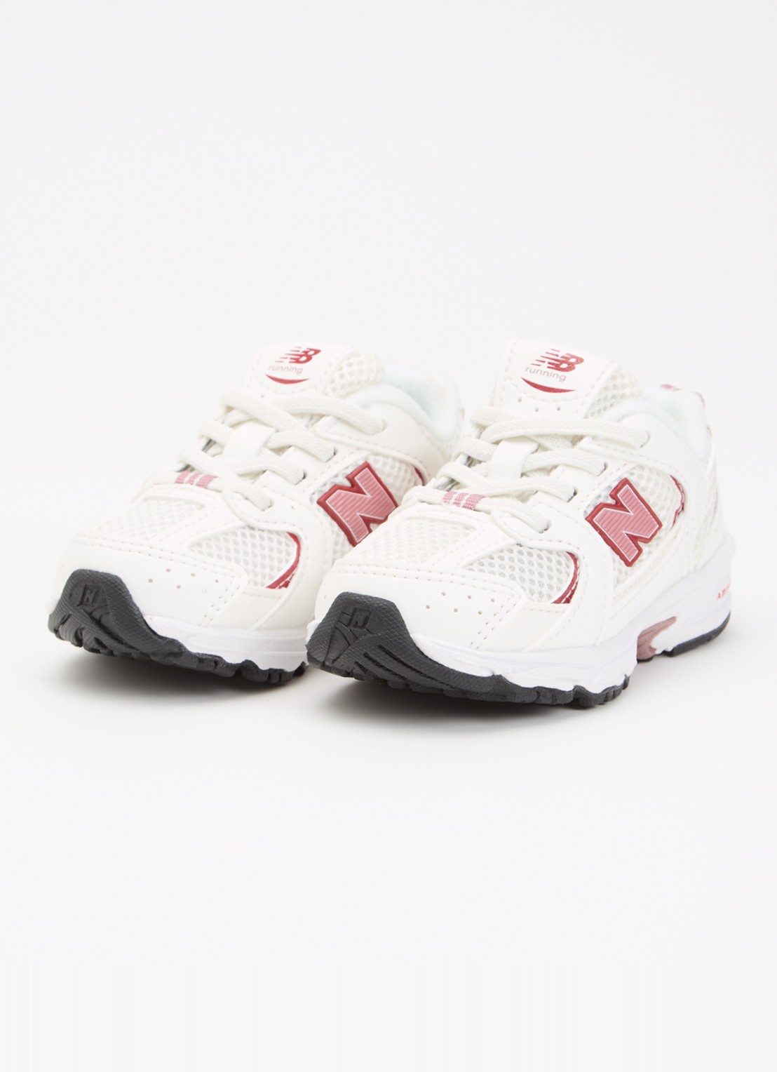 New Balance 530 sneaker met mesh details - voorkant 4 wit