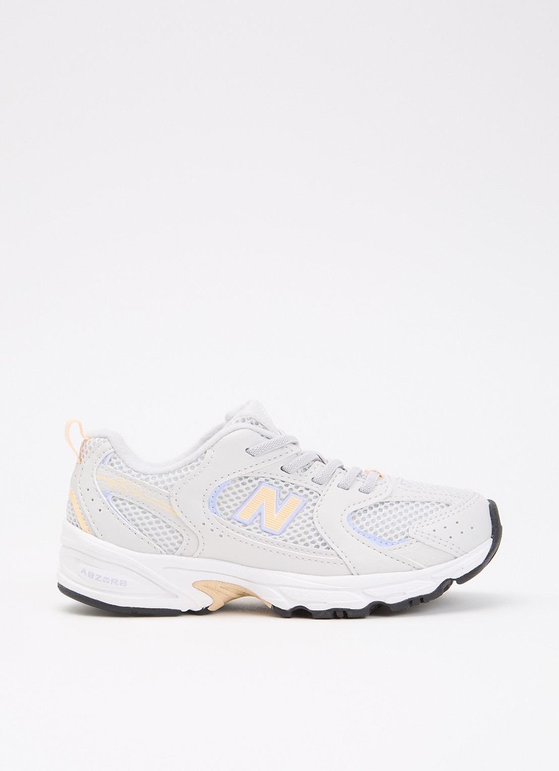 New Balance 530 sneaker met mesh details - voorkant 2 lichtgrijs