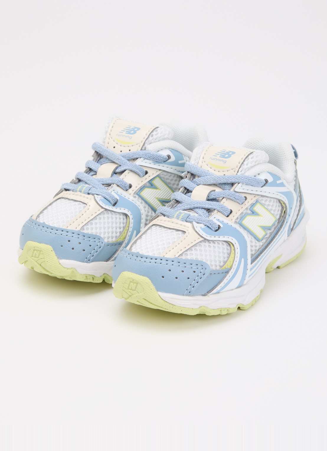 New Balance 530 sneaker van mesh met logo - voorkant 2 lichtblauw