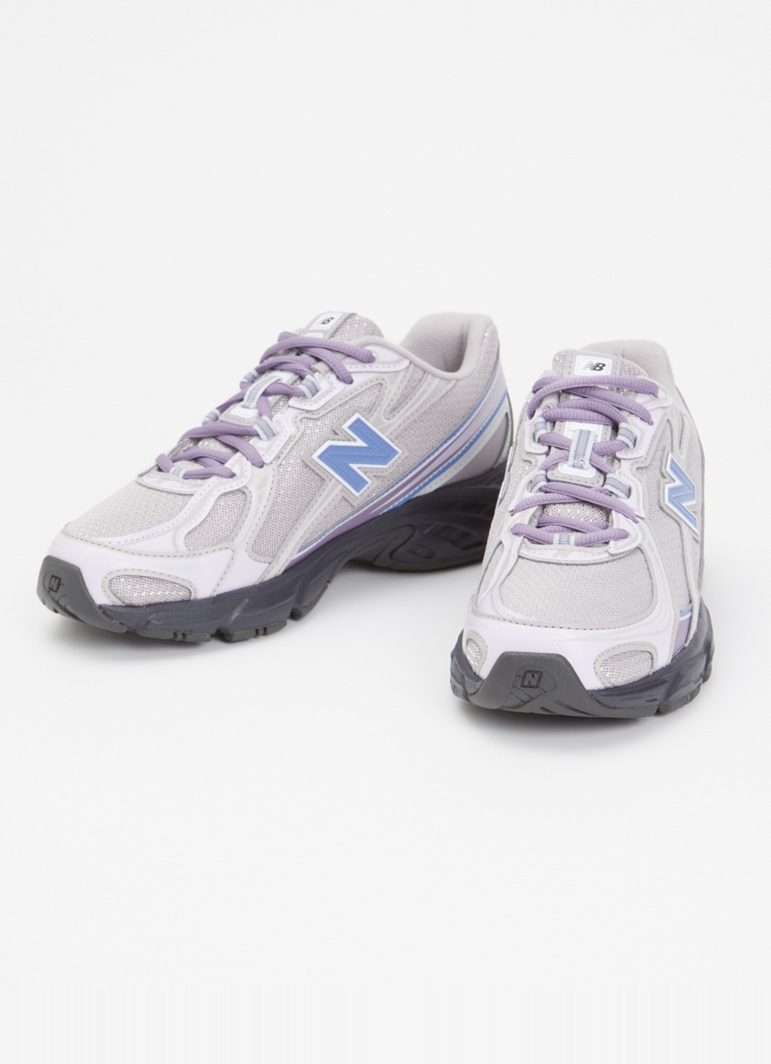 New Balance 740 sneaker met mesh details - detail lila