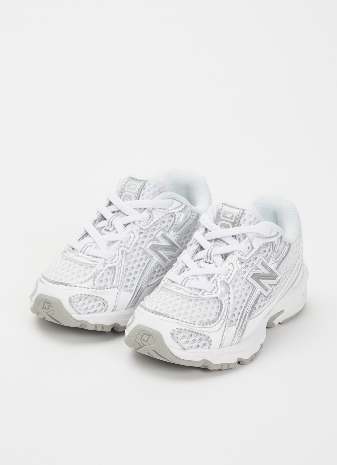 New Balance 740 sneaker met mesh details - voorkant 3 wit