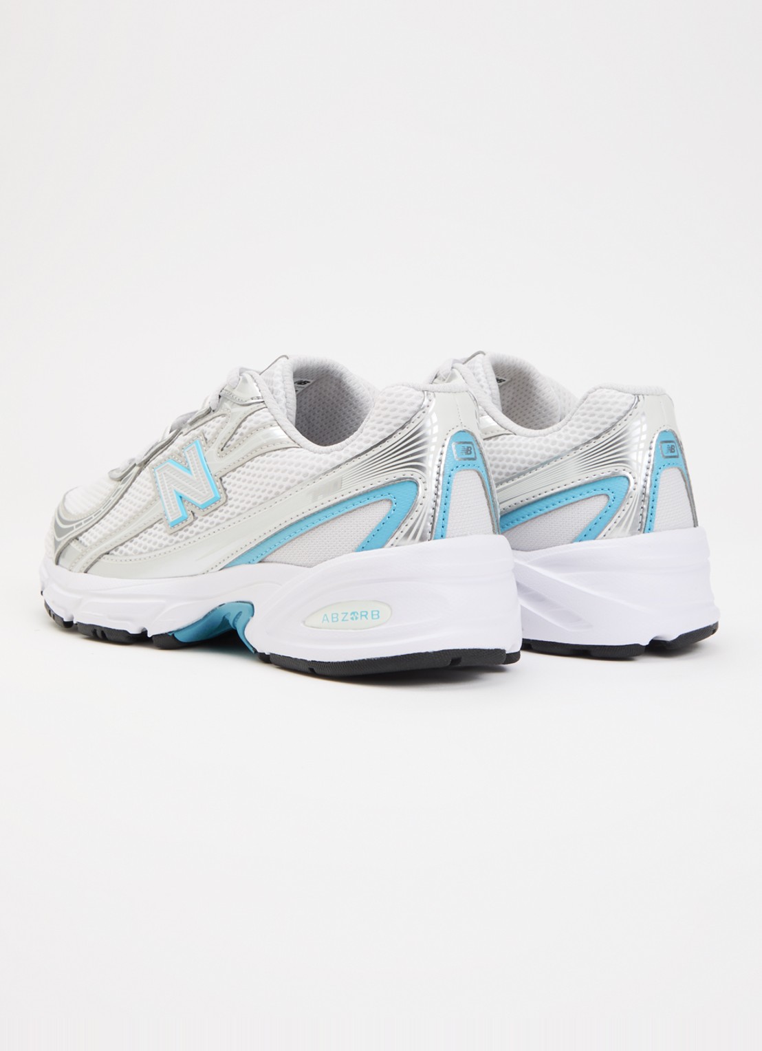 New Balance 740 sneaker met mesh details - achterkant 2 zilver