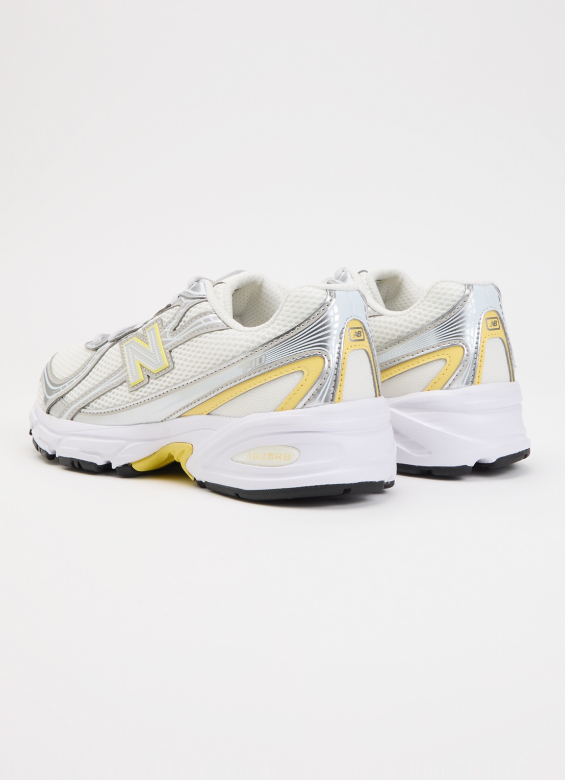 New Balance 740 sneaker van mesh met metallic finish - achterkant 3 zilver
