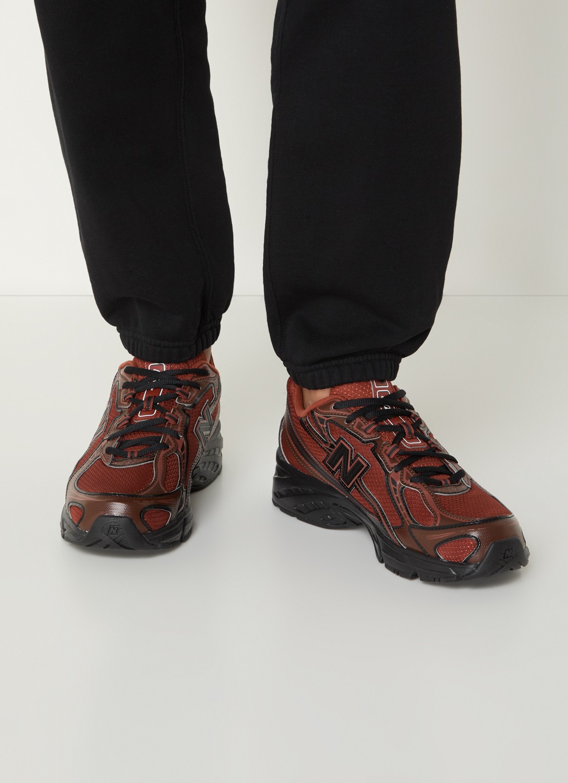 New Balance 740 sneaker van mesh - voorkant 2 kastanjebruin