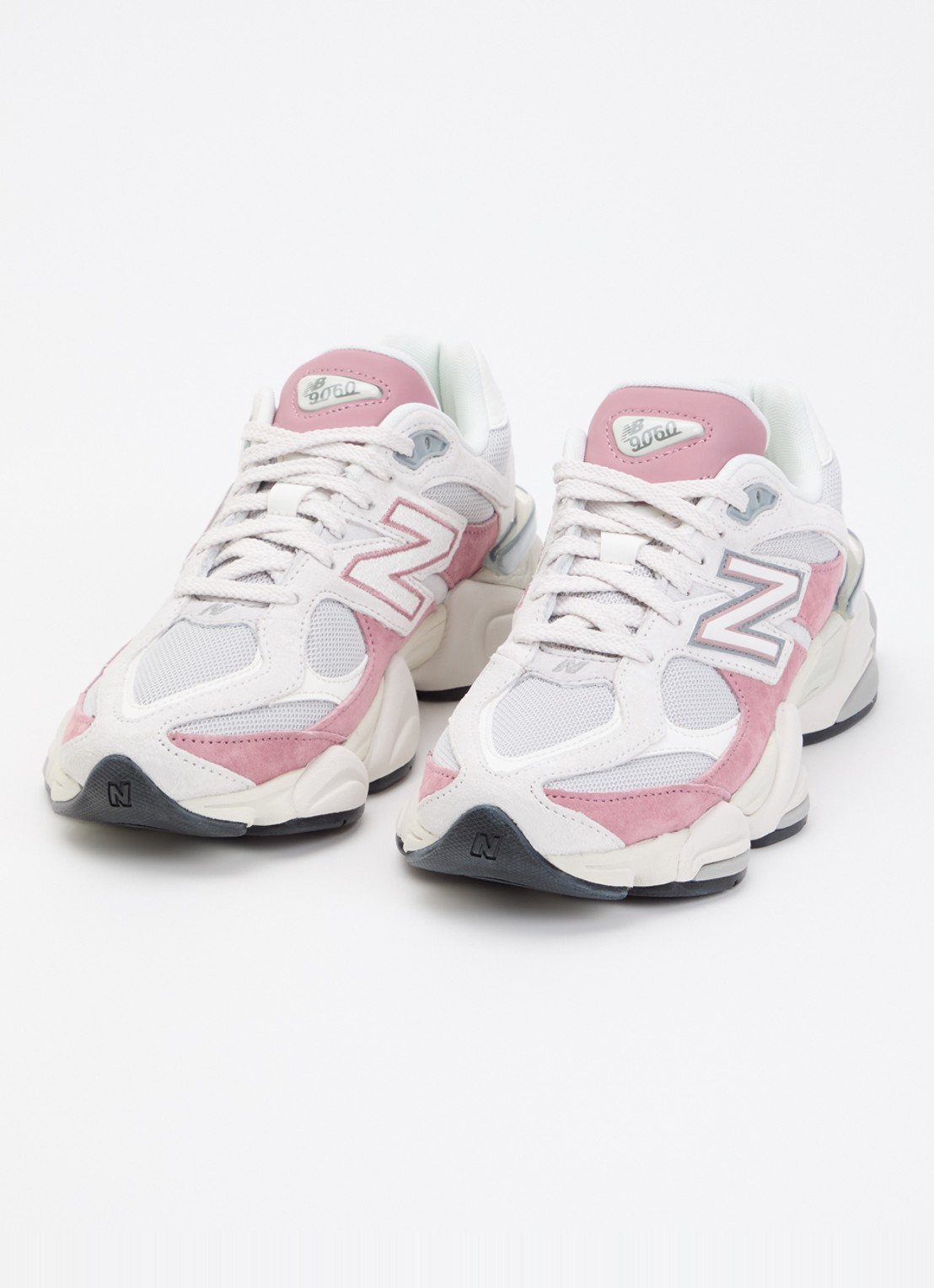 New Balance 9060 sneaker met mesh details en logo  - detail 2 roze