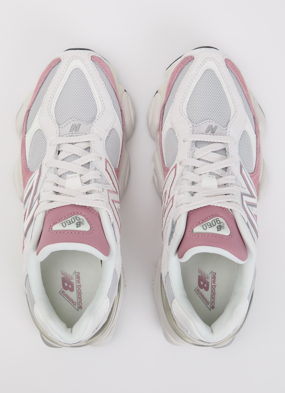 New Balance 9060 sneaker met mesh details en logo  - detail 3 roze