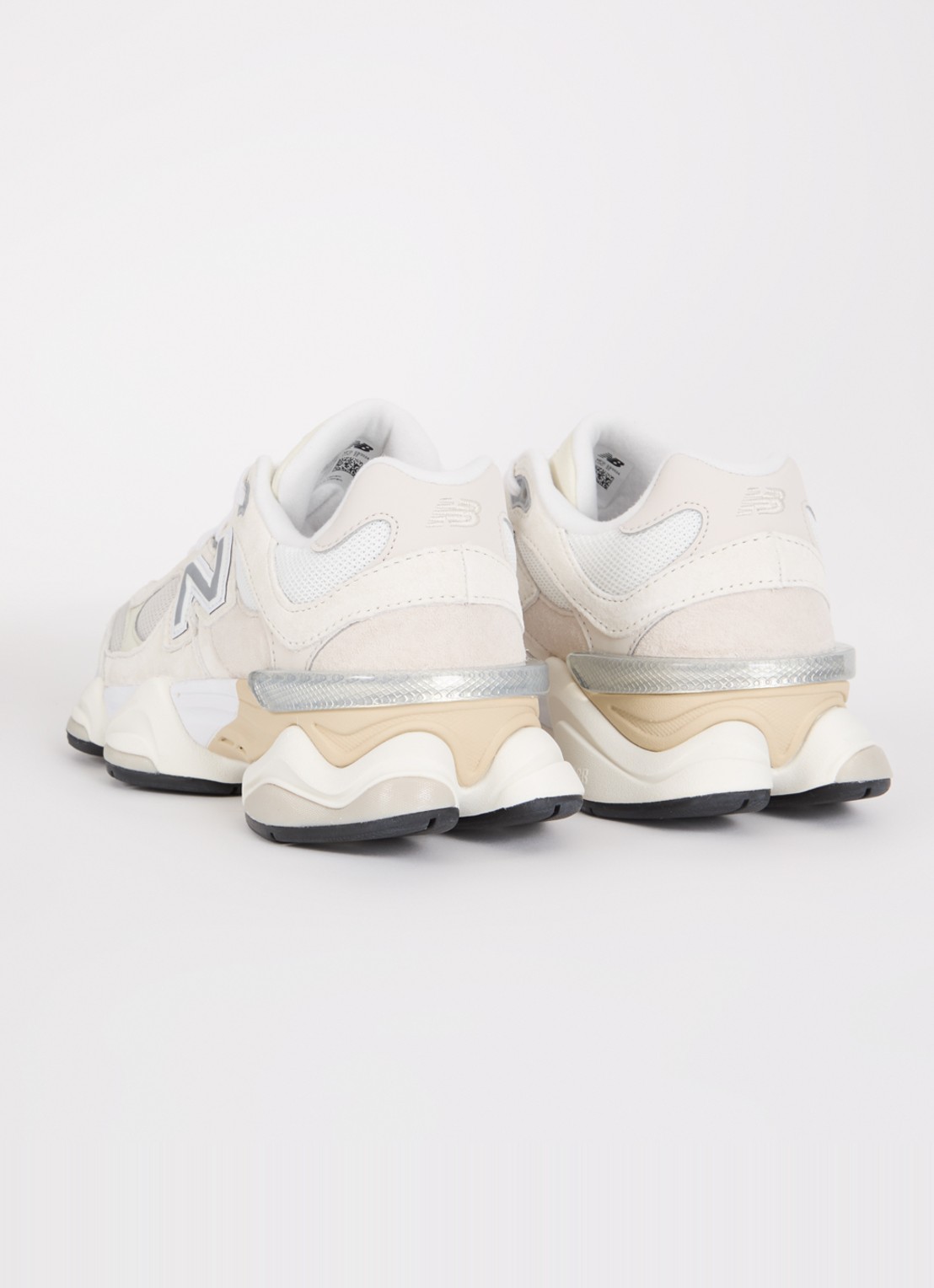 New Balance 9060 sneaker met mesh details - achterkant 6 gebroken wit