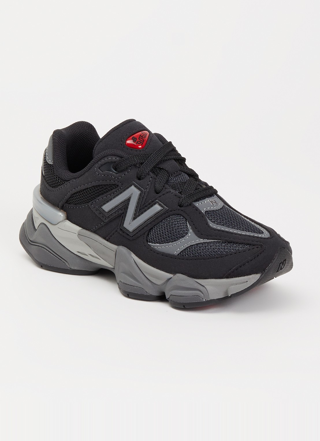 New Balance 9060 sneaker met mesh details - voorkant 2 zwart