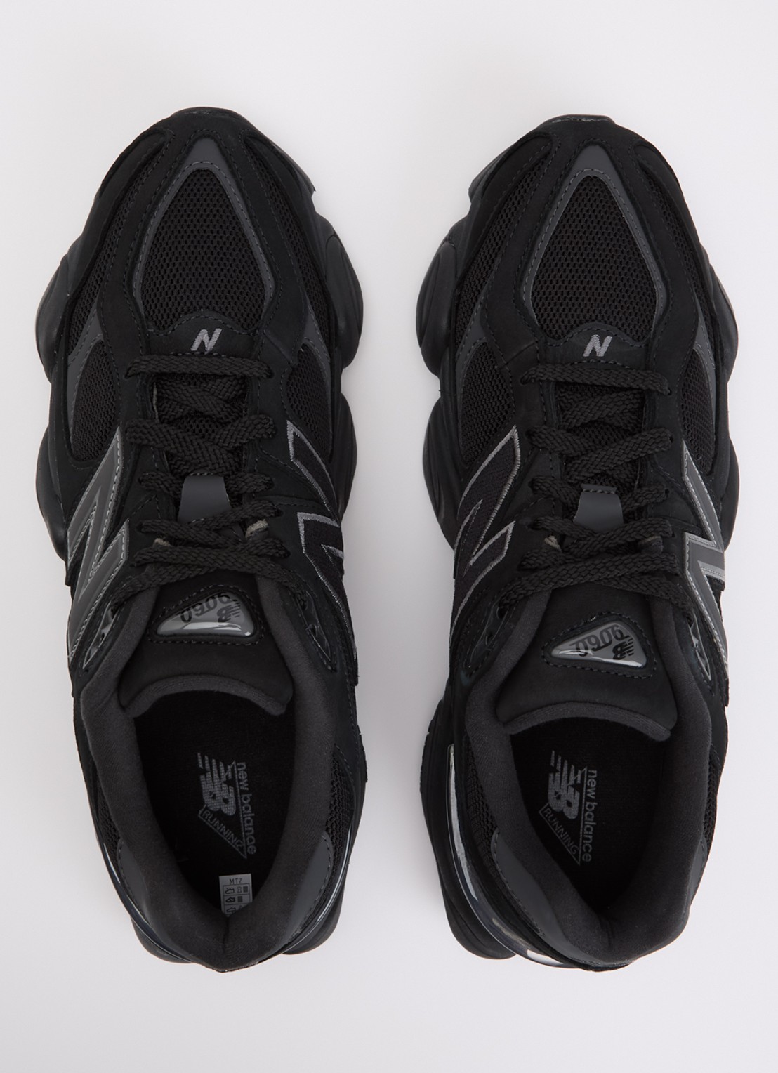 New Balance 9060 sneaker met suède details - detail 5 zwart