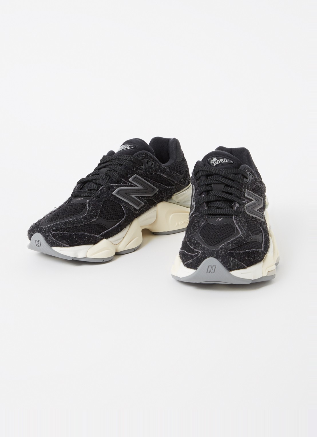 New Balance 9060 sneaker met suède details  - detail 2 zwart