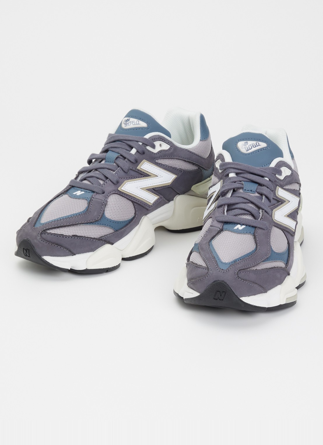 New Balance 9060 sneaker van leer met logo - detail 2 violet