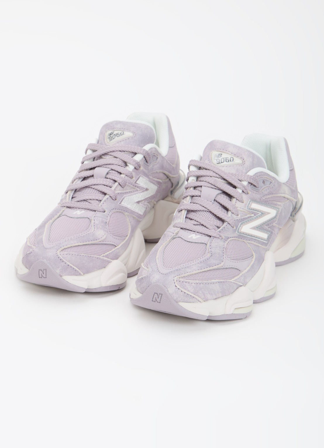 New Balance 9060 sneaker van suède met logo - detail 4 lavendel