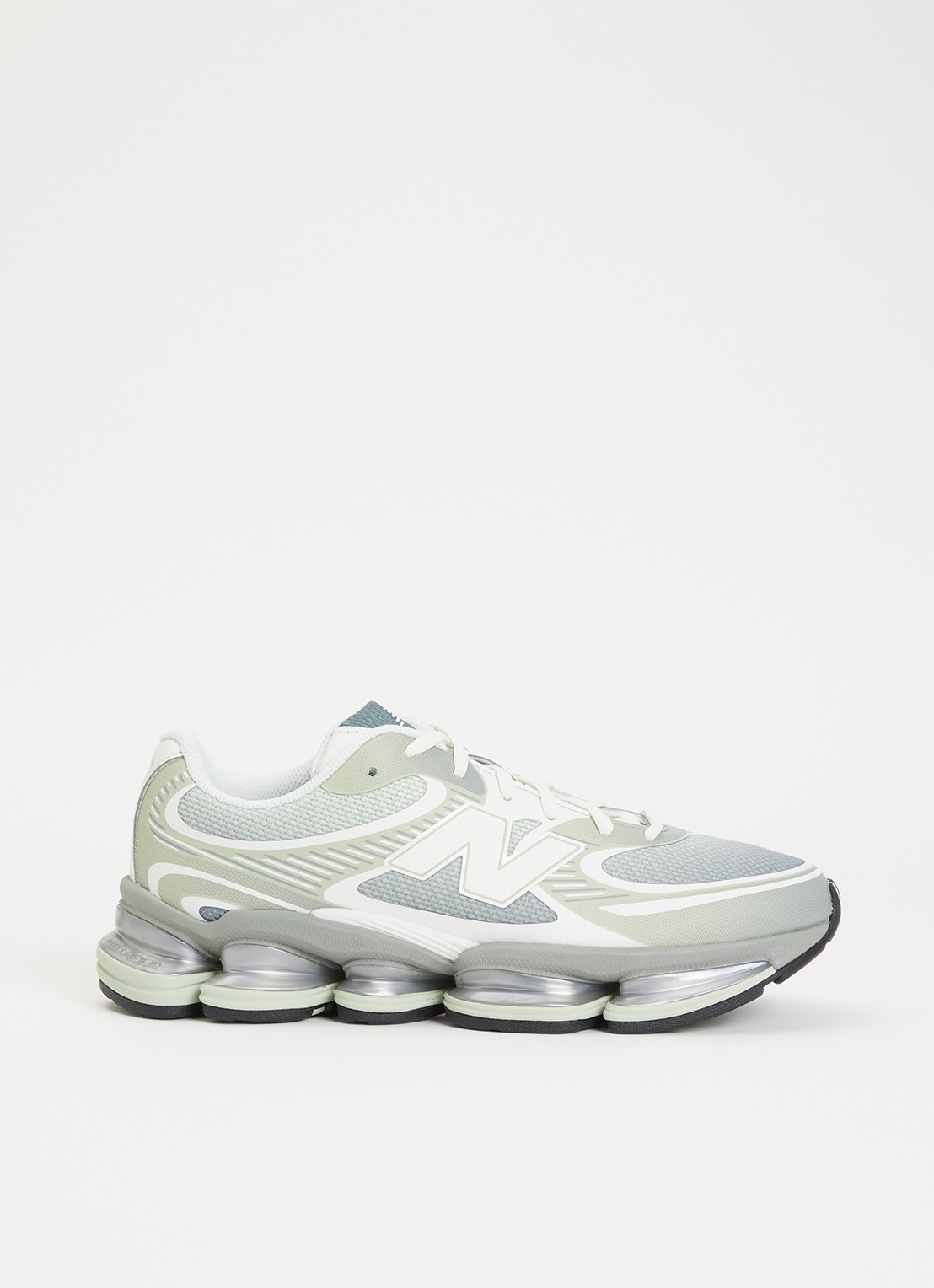New Balance ABZORB 2000 sneaker met details van mesh  - voorkant 5 lindegroen