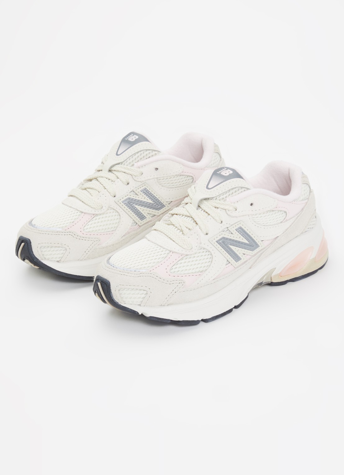 New Balance Abzorb 2010 sneaker van suède met details van mesh - voorkant 4 gebroken wit