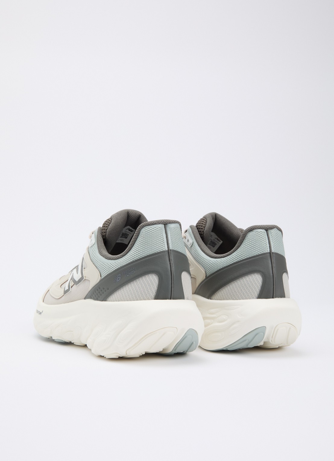 New Balance Fresh Foam sneaker met mesh details - achterkant 3 beige