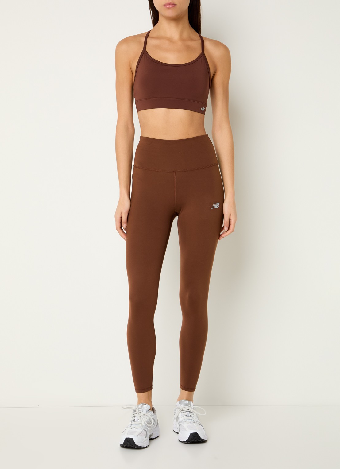 New Balance Harmony high waist trainingslegging met logoprint - voorkant 2 roodbruin