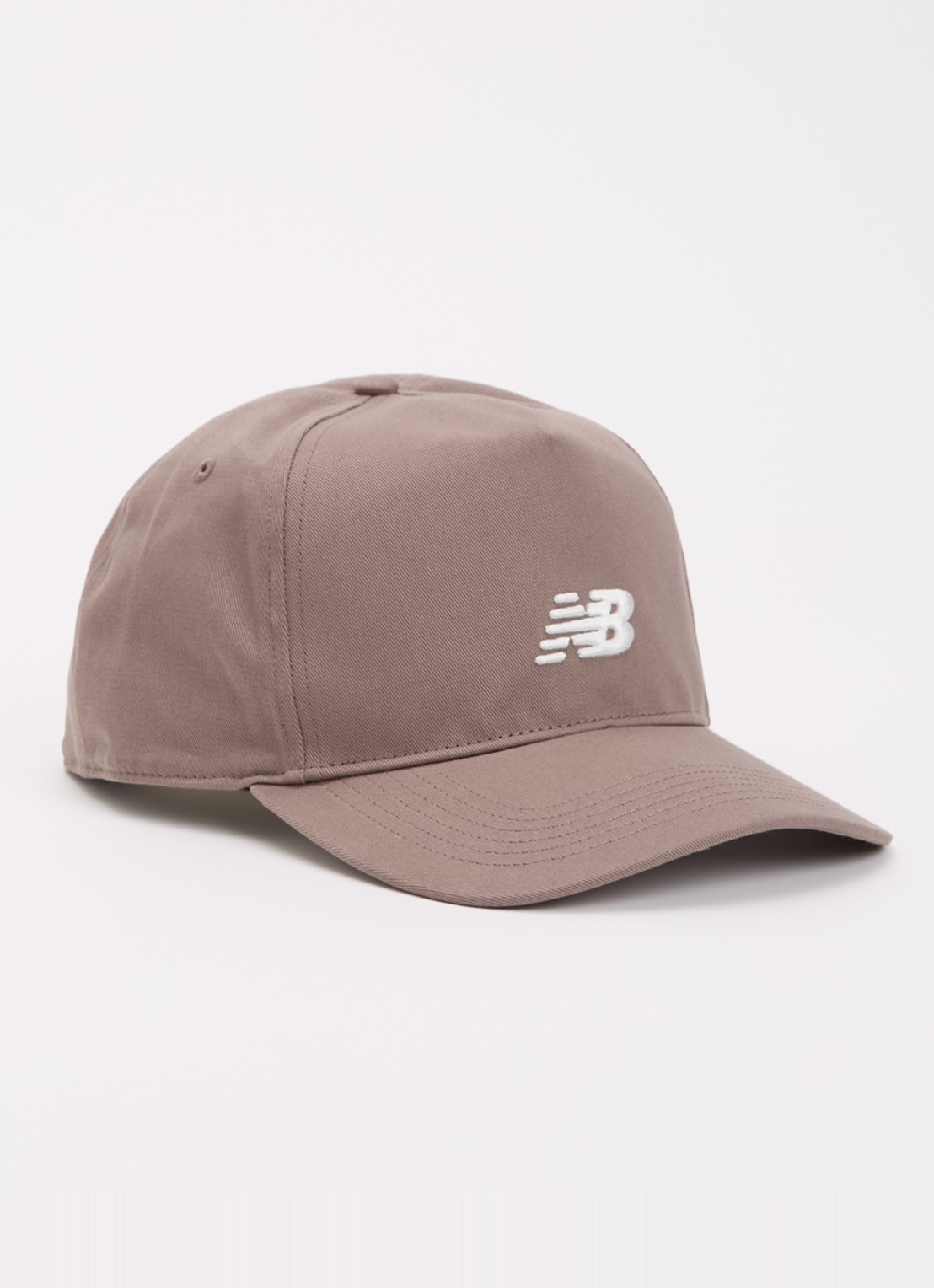 New Balance Pet met logoborduring - voorkant 2 lichtbruin