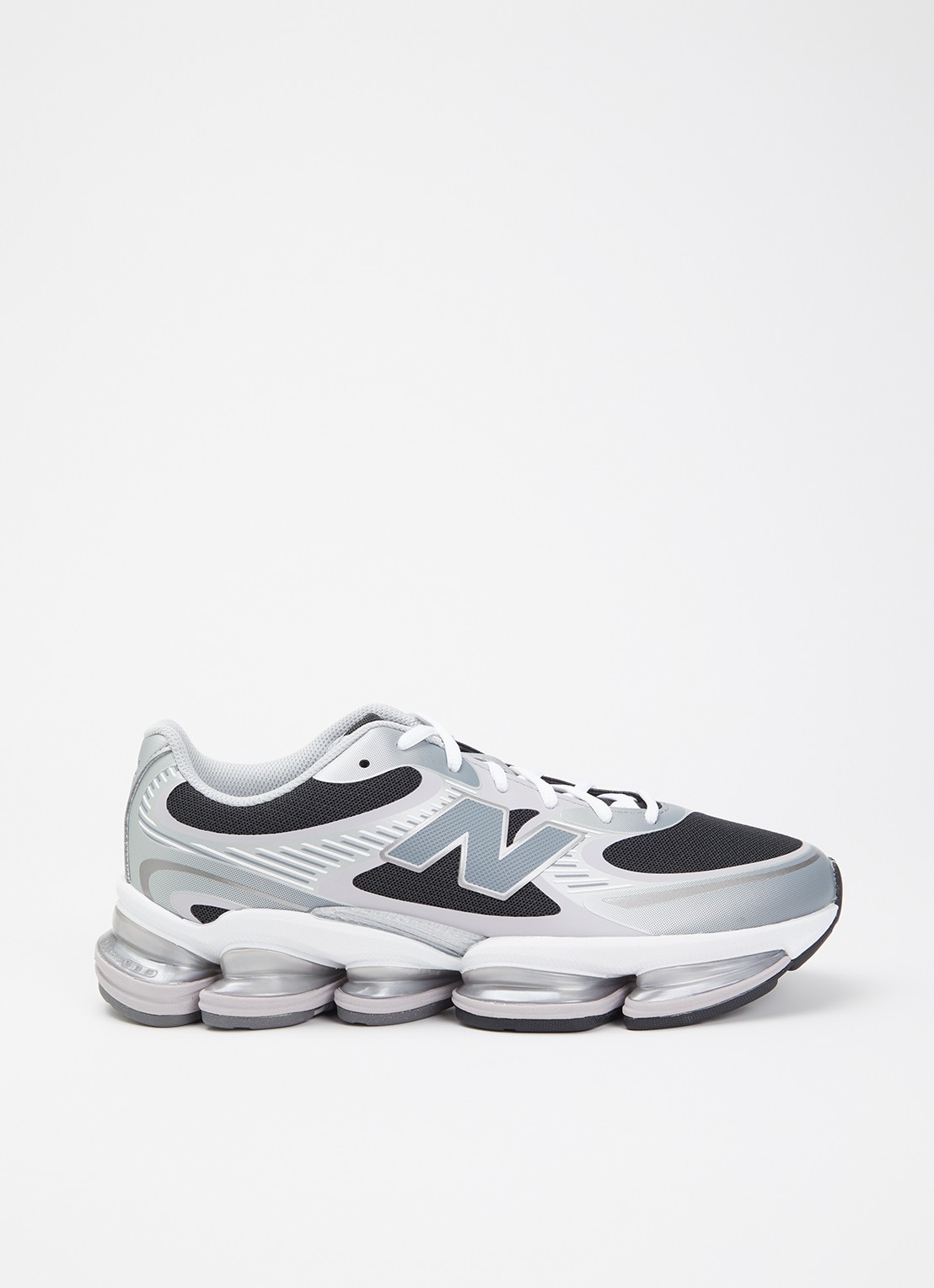 New Balance Sneaker van mesh met logo - voorkant grijs