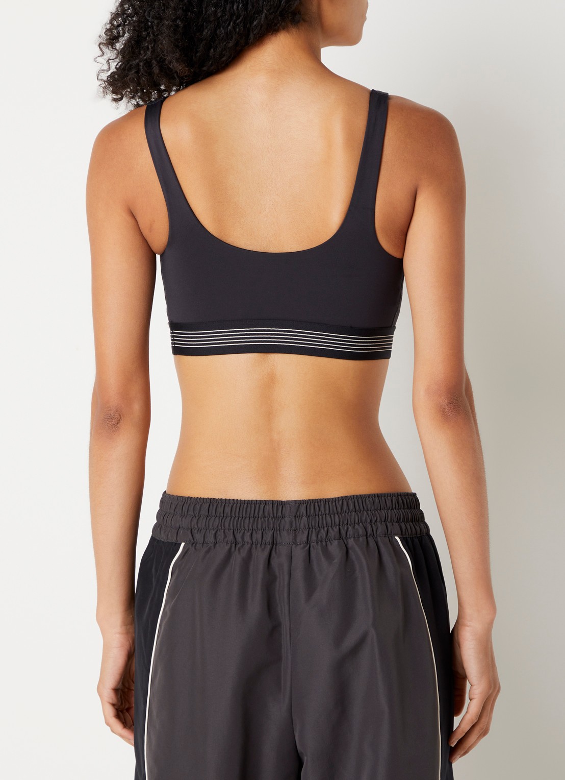 New Balance Sport bh met light support en uitneembare vulling - achterkant 4 antraciet