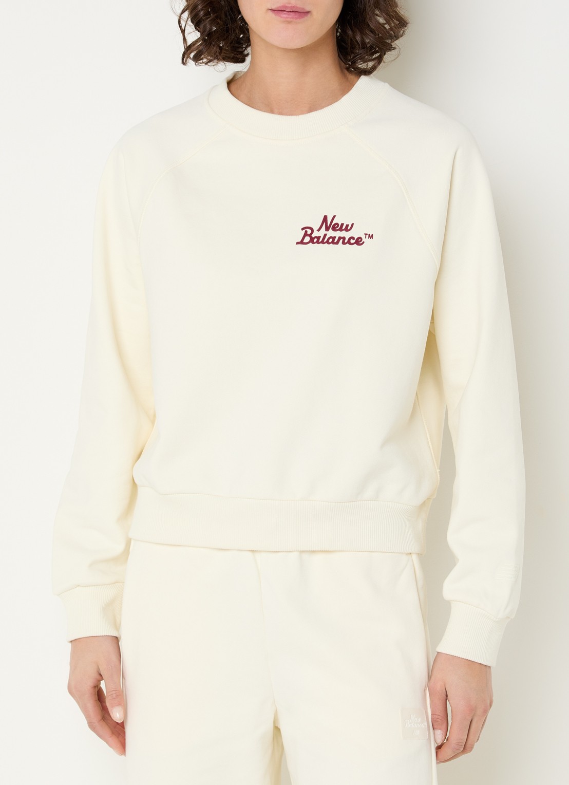 New Balance Sweater met logo - detail gebroken wit