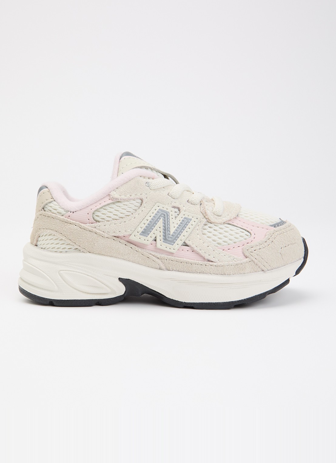 New Balance Turtledove 162 sneaker met details van suède en mesh - voorkant 2 beige