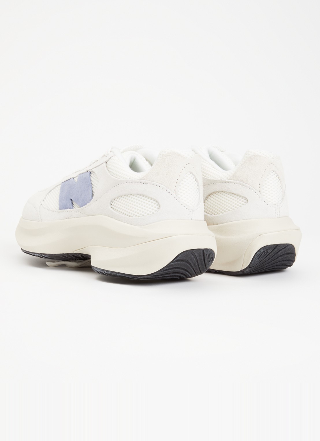 New Balance WRPD Runner sneaker met suède details - achterkant 3 gebroken wit