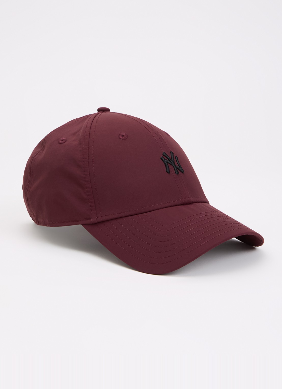 New Era 9FORTY pet met New York Yankees logoborduring - voorkant 2 bordeauxrood