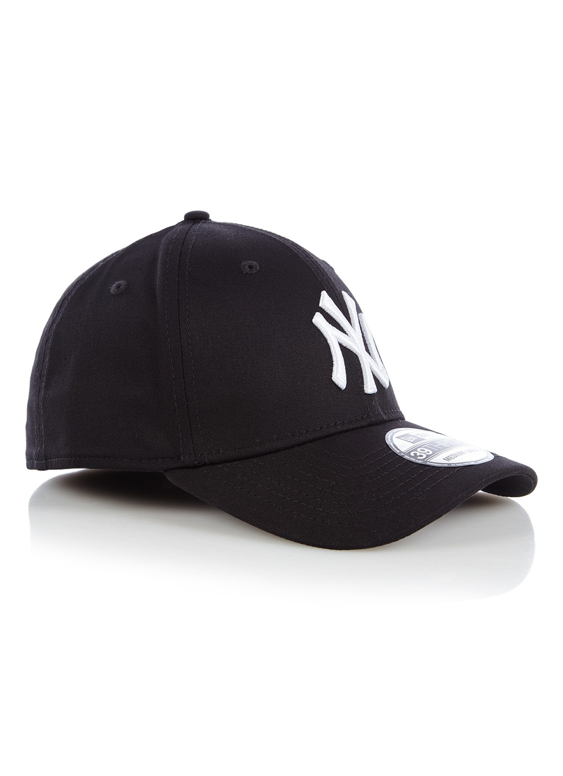 New Era Pet met New York Yankees borduring - voorkant 2 zwart
