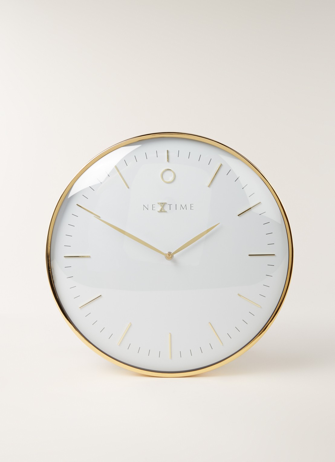 NeXtime Glamour wandklok 40 cm - voorkant 2 goud