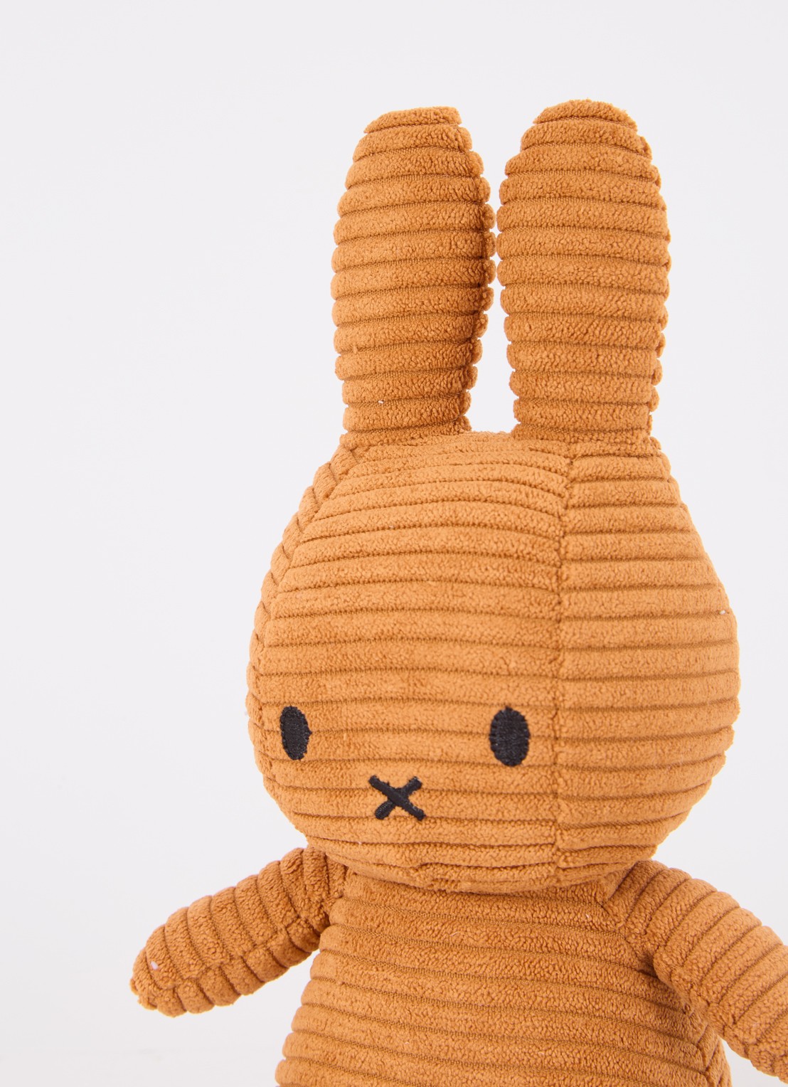 Nijntje Miffy knuffel 23 cm - voorkant 2 roestbruin