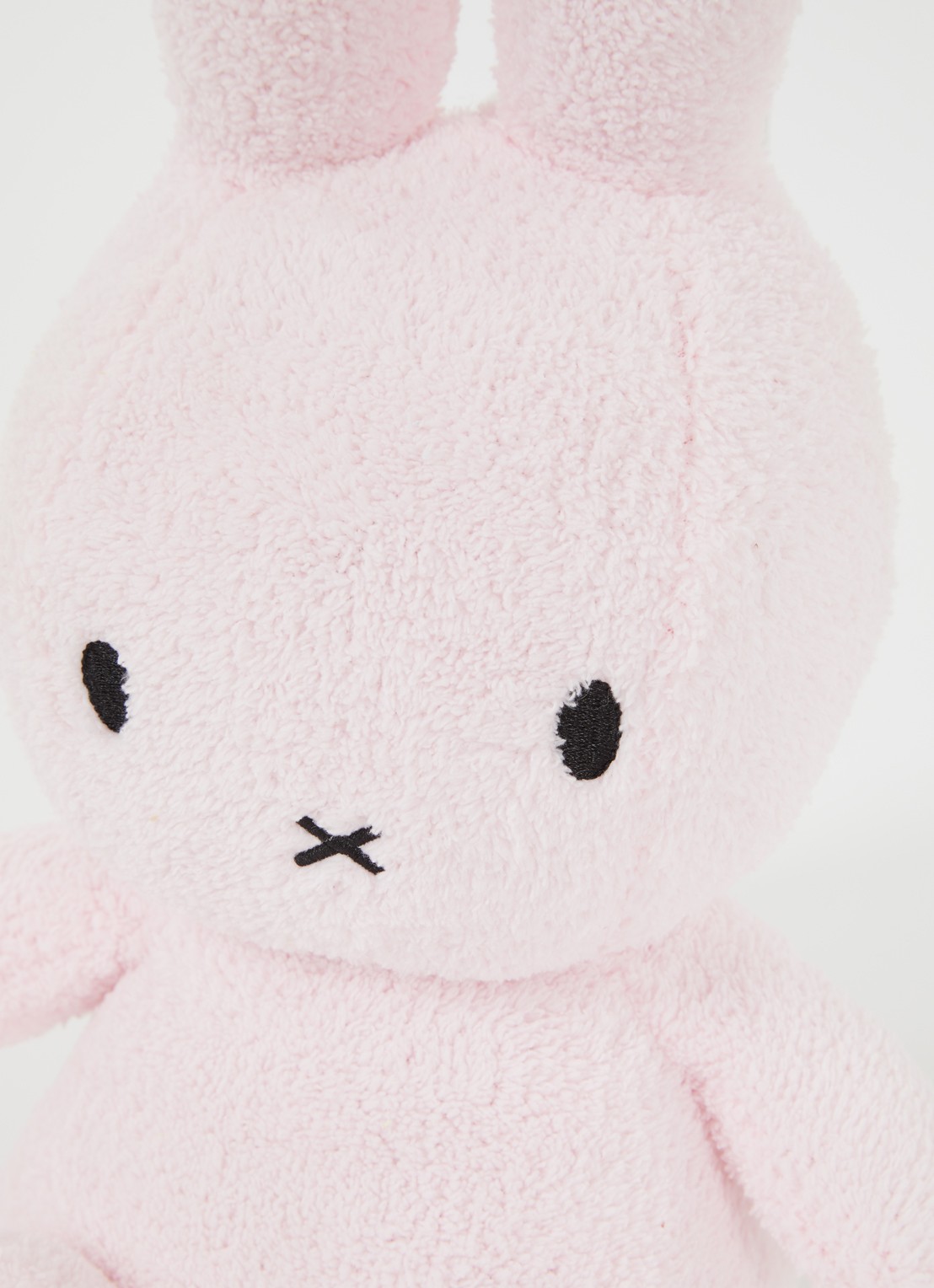 Nijntje Miffy knuffel 33 cm  - voorkant 2 lichtroze