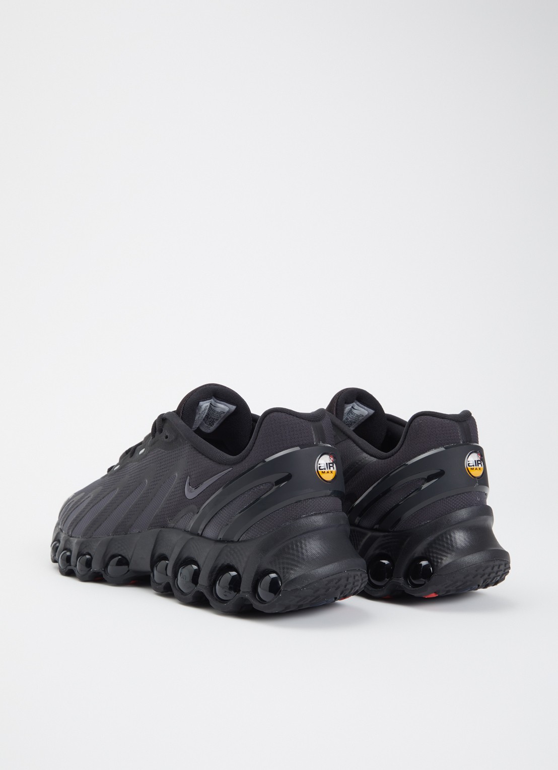 Nike Air Max Dn8 sneaker van mesh - achterkant 2 zwart