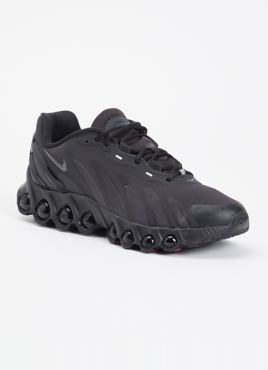 Nike Air Max Dn8 sneaker van mesh - voorkant zwart
